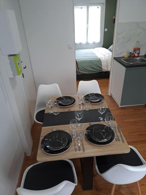 Apartamento T2 Jacky Ic. /Moto / Circuit 24H / Oasis /Antares Le Mans Exterior foto